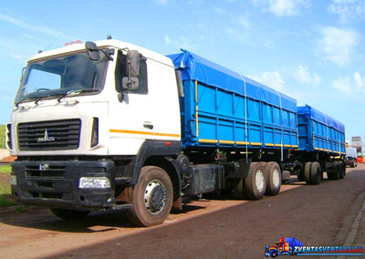 Бортовые зерновозы МАЗ 6312 перевезут вагон зерна