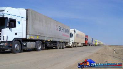 На российской границе застряли грузовики с турецкими товарами