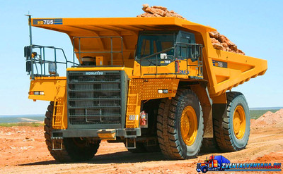 В Кузбассе стали поступать карьерные грузовики Komatsu российской сборки