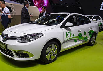 В Китае начинают выпуск электромобилей Fluence