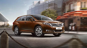 Toyota официально представила новый RAV4 в Украине