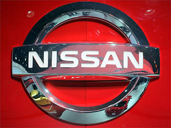 Nissan отзывает более 800 тыс автомобилей
