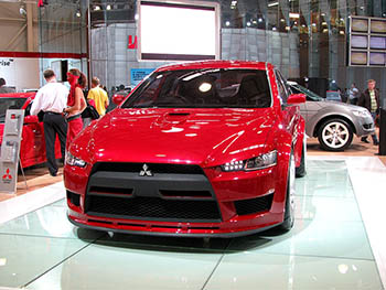 Седан Mitsubishi Lancer обновится