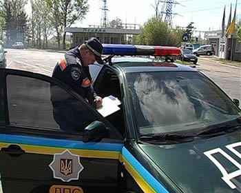 На дорогах Украины увеличится количество инспекторов, — Укртрансинспекция