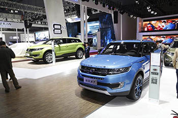 Кроссовер LandWind X7 встал на конвейер