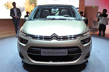 Citroen готовит к Женеве прототип нового C4 Picasso