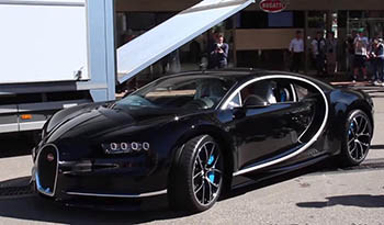 Прибытие в Монако нового Bugatti Chiron вызвало ажиотаж