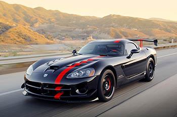 Суперкар Dodge Viper получит новую версию